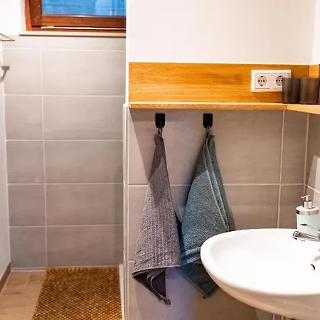 Mit Seeblick — Sport Und Erholung Apartment Winterberg