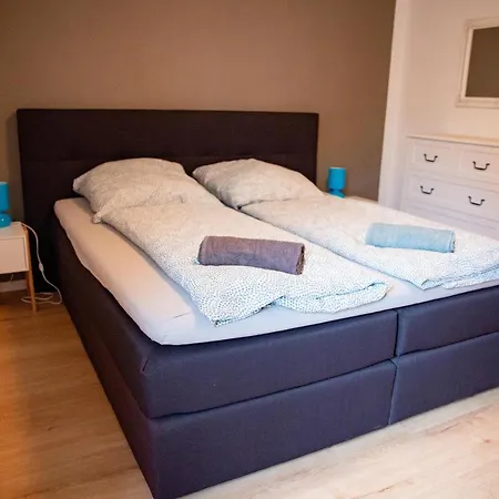 Mit Seeblick — Sport Und Erholung Apartment