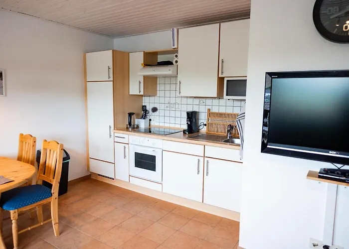 Mit Seeblick — Sport Und Erholung アパート ヴィンターベルク