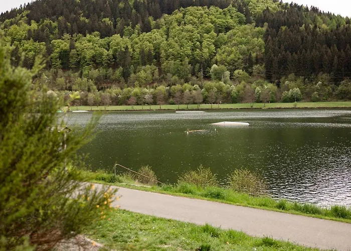 Mit Seeblick — Sport Und Erholung