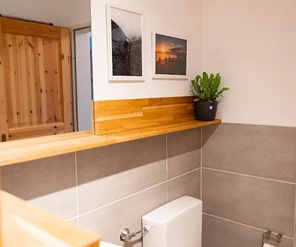 Mit Seeblick — Sport Und Erholung アパート